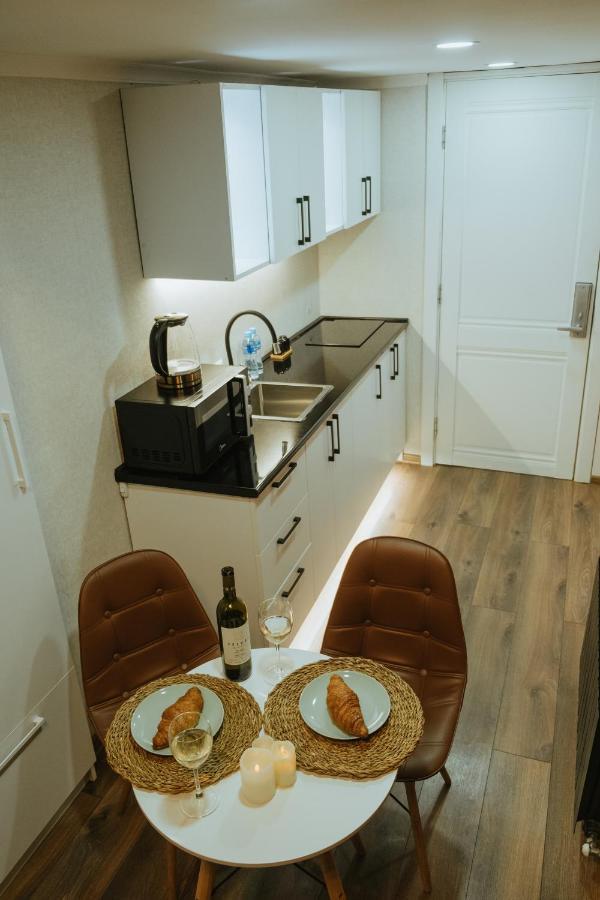 Luxury Duplex Suites - City Center Tbilisi Esterno foto