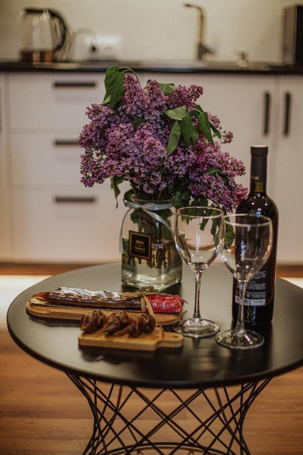 Luxury Duplex Suites - City Center Tbilisi Esterno foto