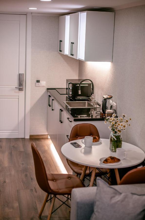 Luxury Duplex Suites - City Center Tbilisi Esterno foto