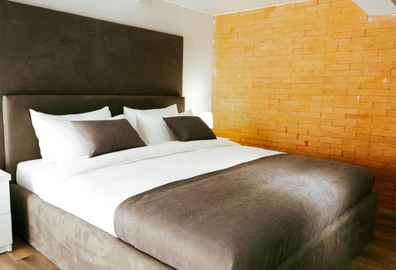 Luxury Duplex Suites - City Center Tbilisi Esterno foto